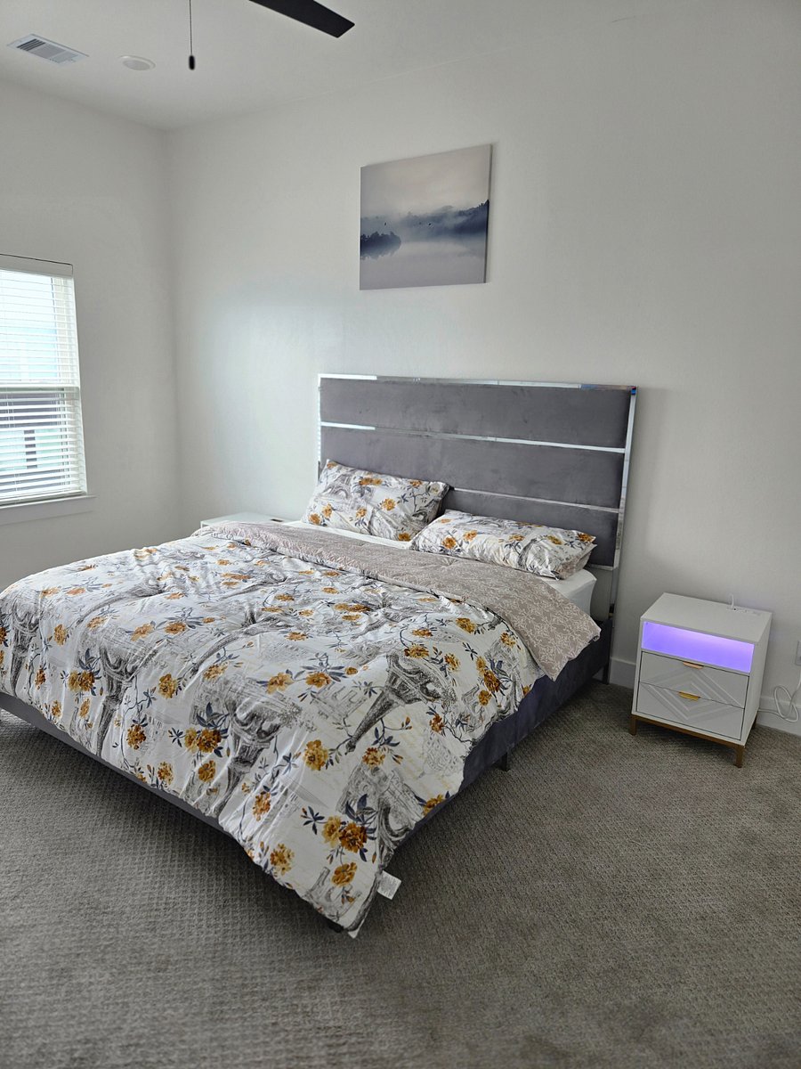 Furnished Finder property 878827_1 photo 12