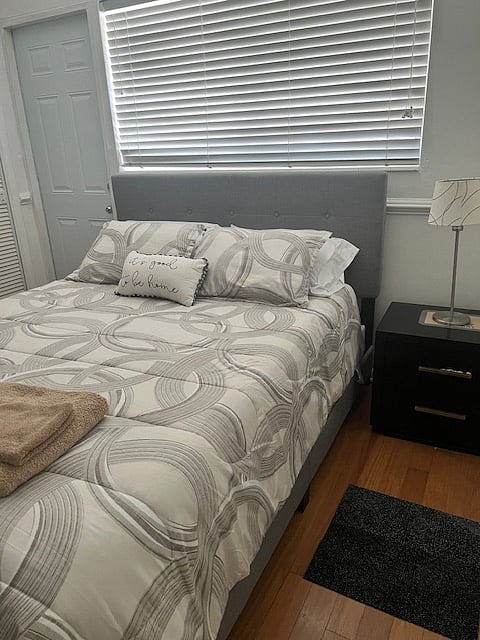 Furnished Finder property 878836_1 photo 3