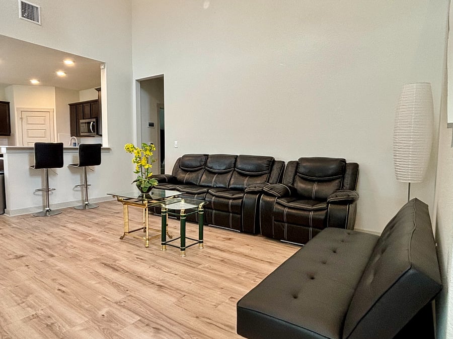 Furnished Finder property 878842_1 photo 5