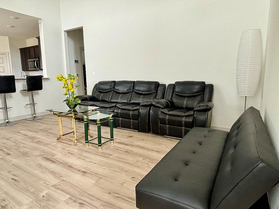 Furnished Finder property 878842_1 photo 6