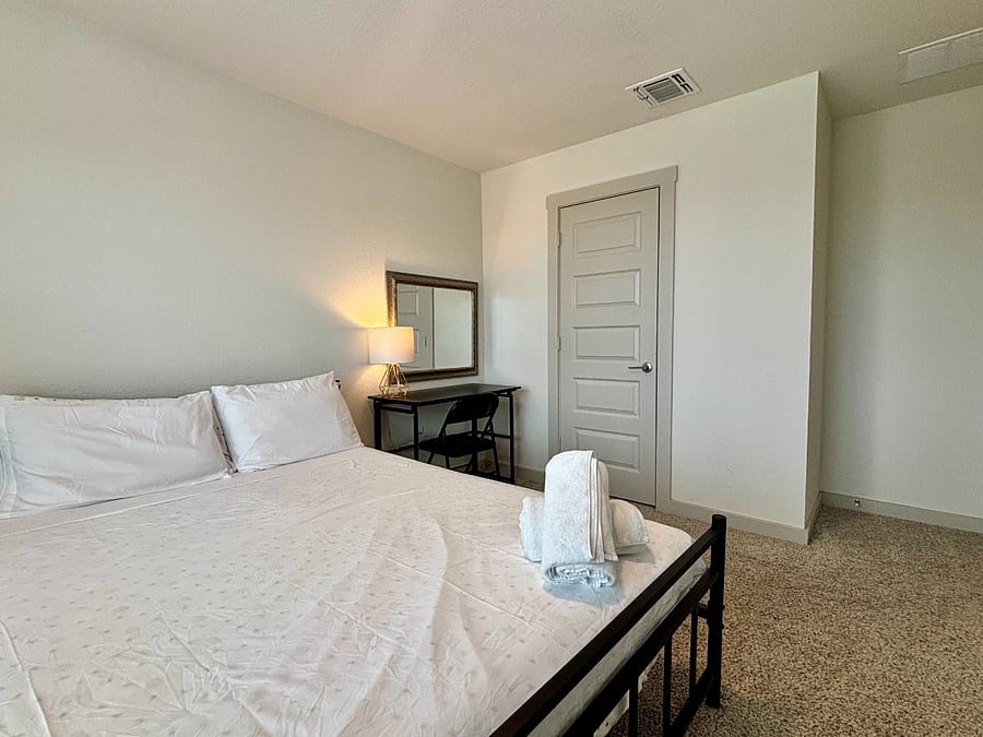 Furnished Finder property 878842_1 photo 11