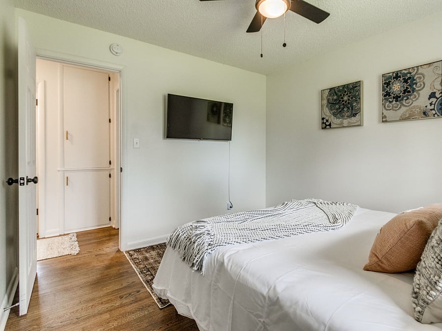 Furnished Finder property 878854_1 photo 5