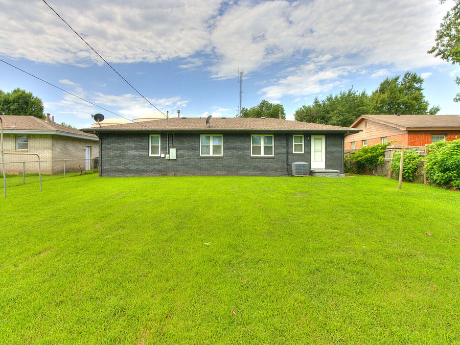 Furnished Finder property 878854_1 photo 4
