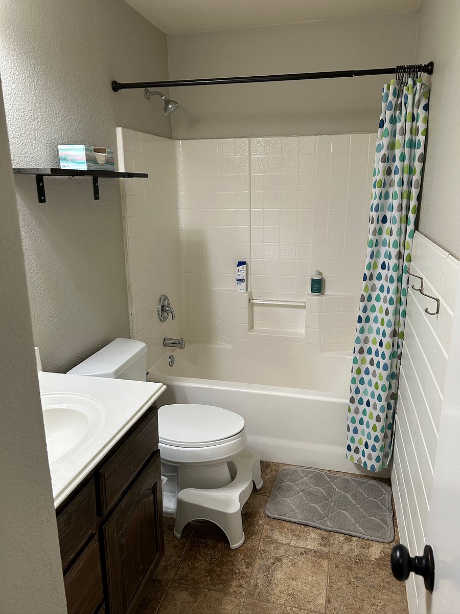 Furnished Finder property 878855_1 photo 31