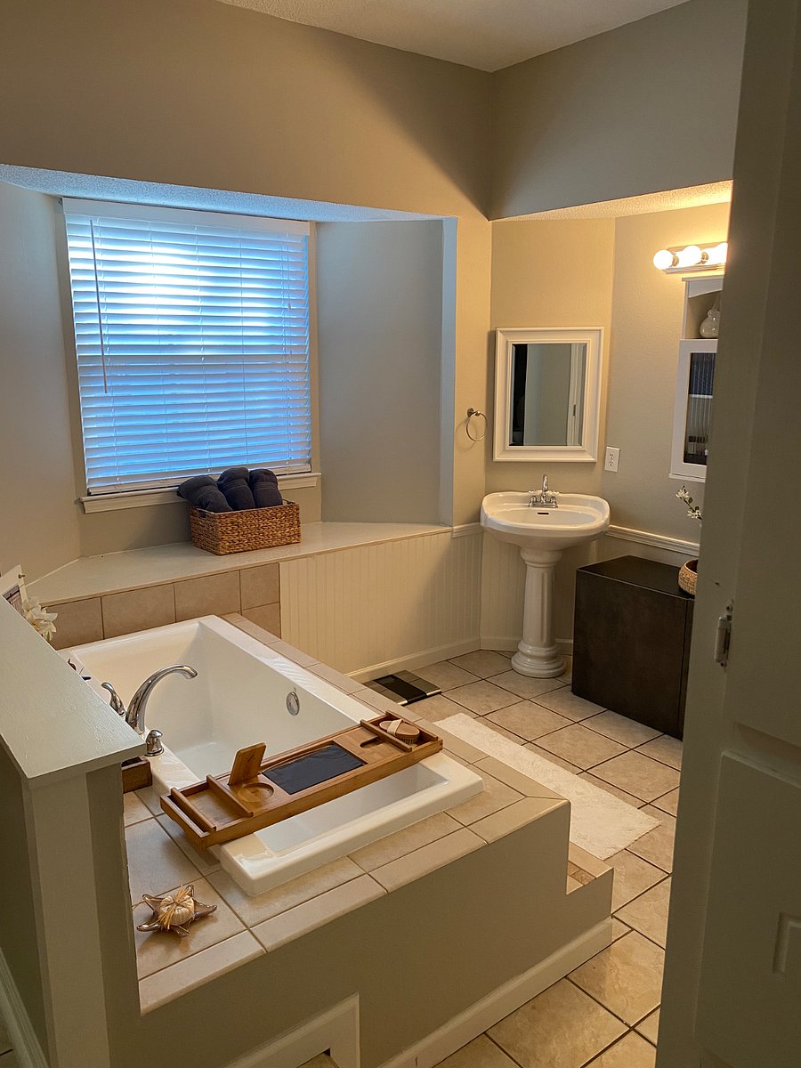 Furnished Finder property 878858_1 photo 9