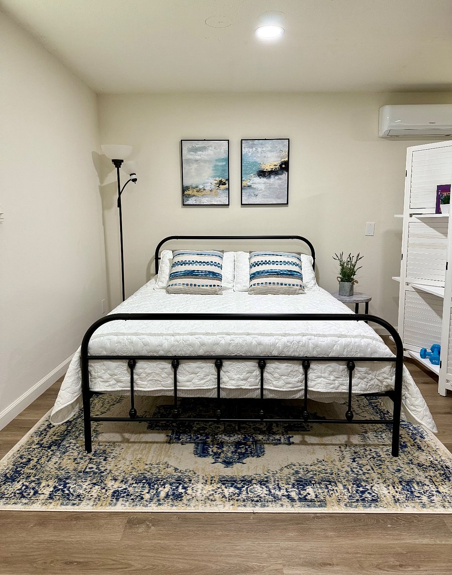 Furnished Finder property 878863_1 photo 10