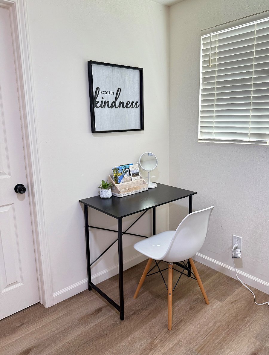 Furnished Finder property 878863_1 photo 12