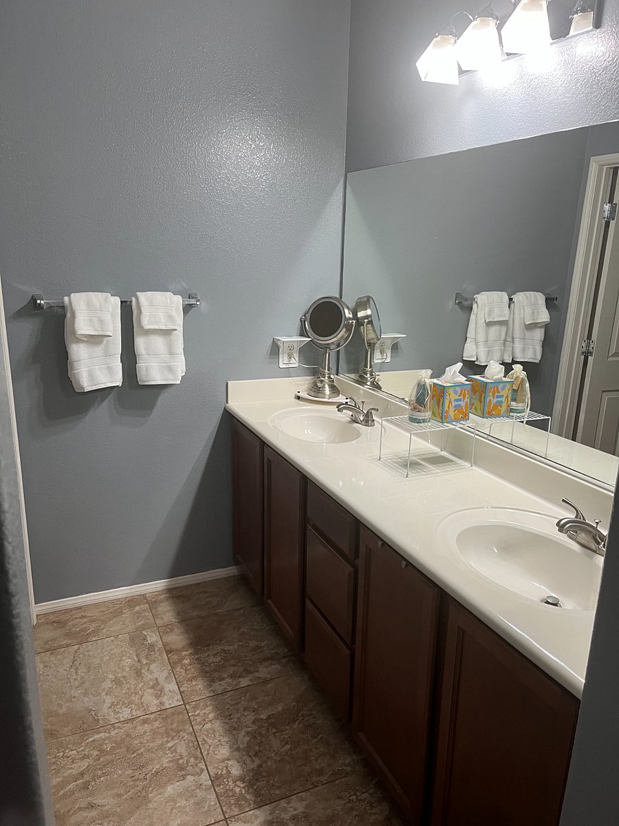 Furnished Finder property 878865_1 photo 6