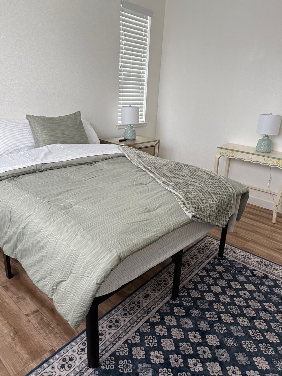 Furnished Finder property 878877_1 photo 3