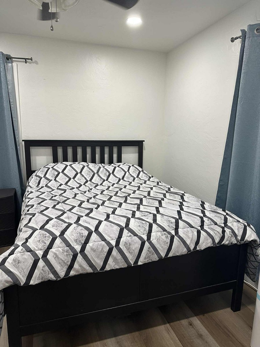 Furnished Finder property 878884_1 photo 12