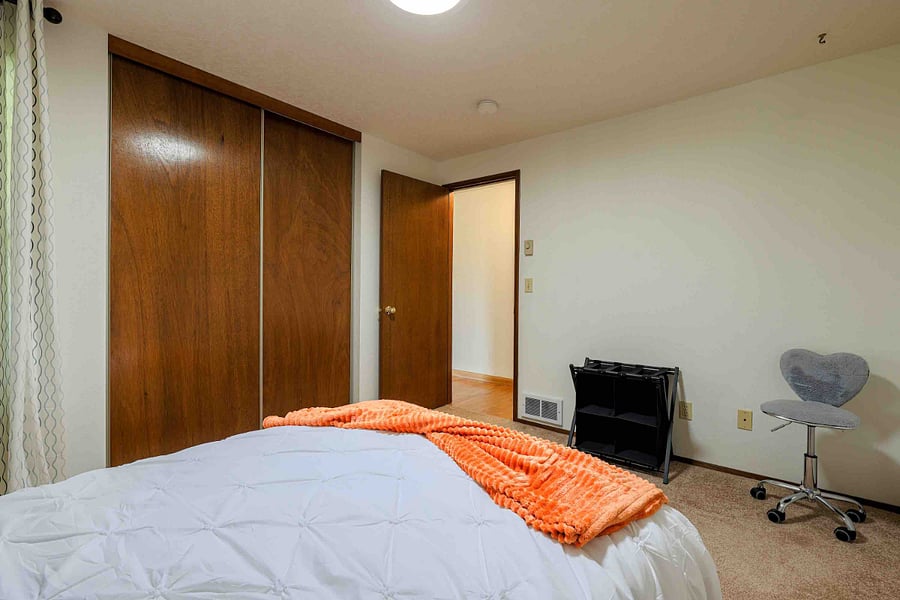 Furnished Finder property 878922_1 photo 45