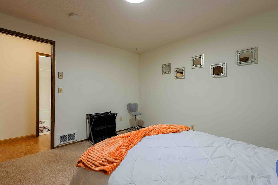 Furnished Finder property 878922_1 photo 47