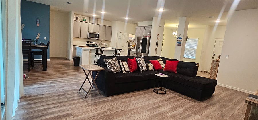 Furnished Finder property 878932_1 photo 3