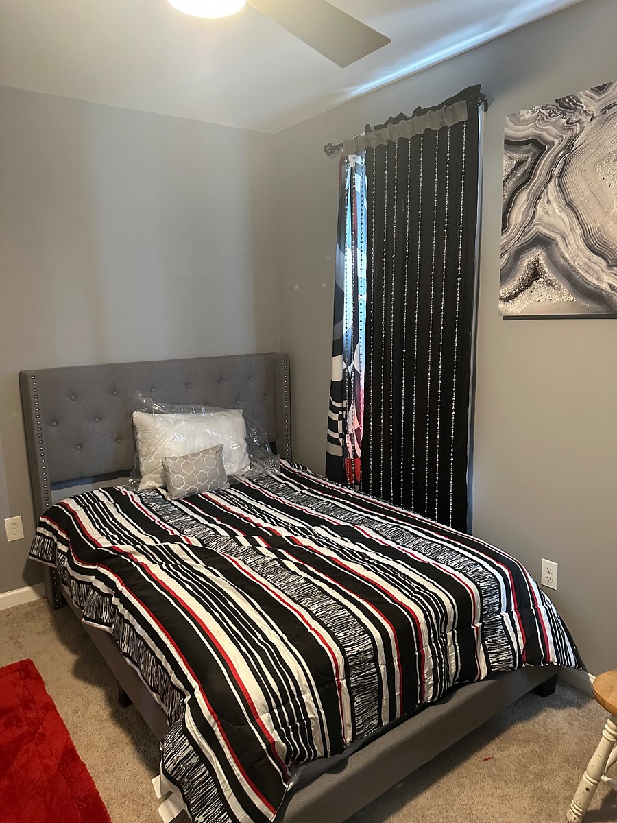 Furnished Finder property 878947_1 photo 3