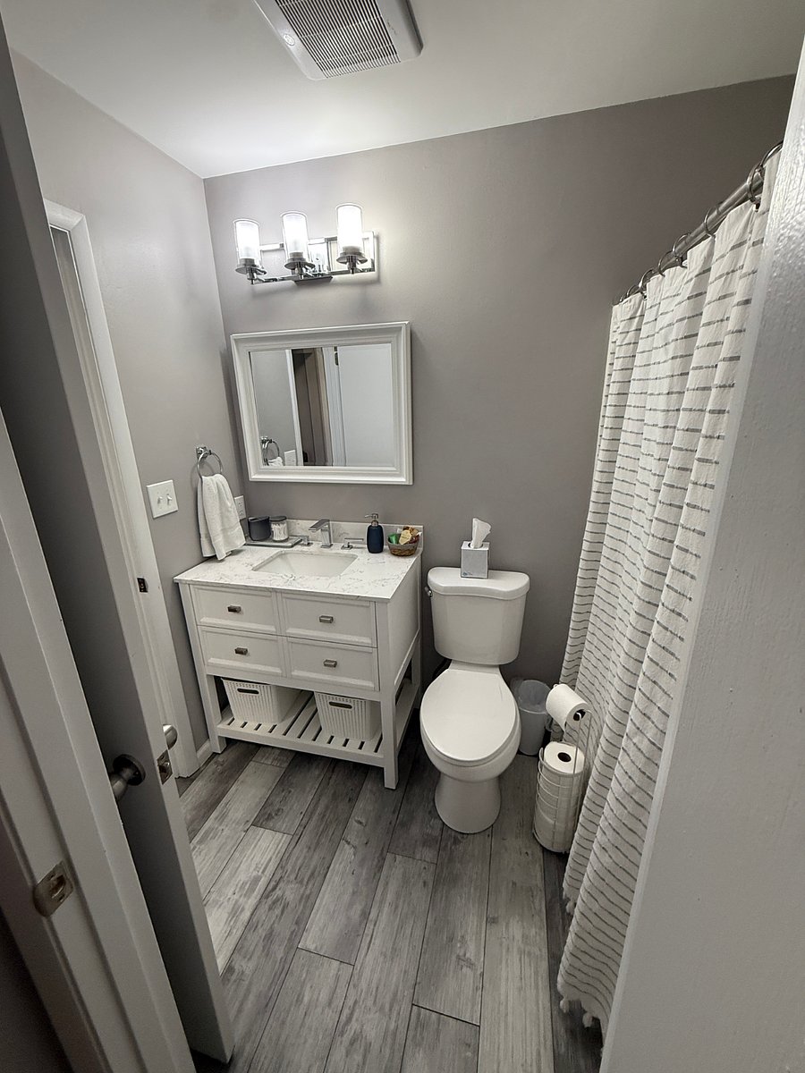 Furnished Finder property 878953_1 photo 16