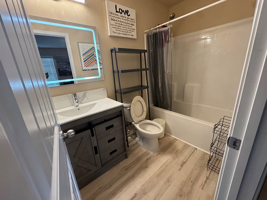 Furnished Finder property 878957_1 photo 8