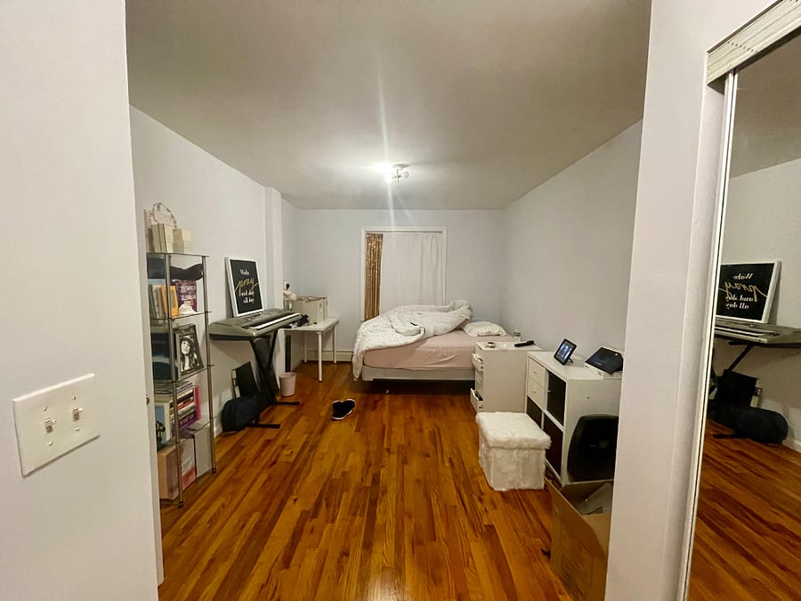Set up from prior tenant to give an idea of how much fits