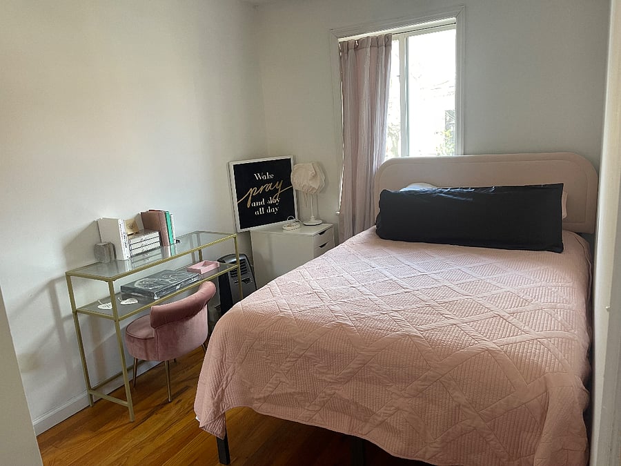 Option B: Smaller Room, different layout