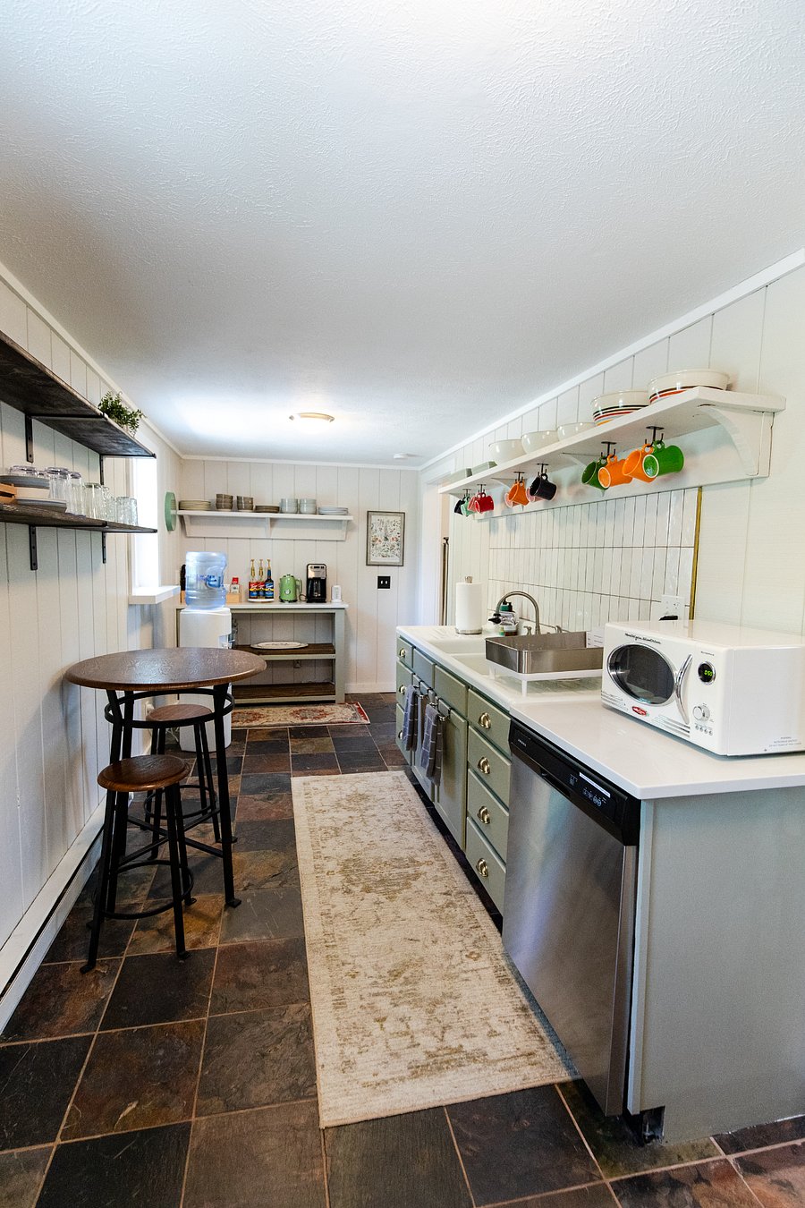 Furnished Finder property 878995_1 photo 28