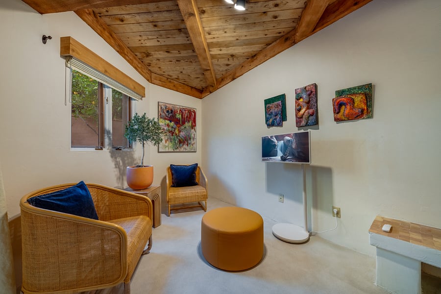 Furnished Finder property 879018_1 photo 14