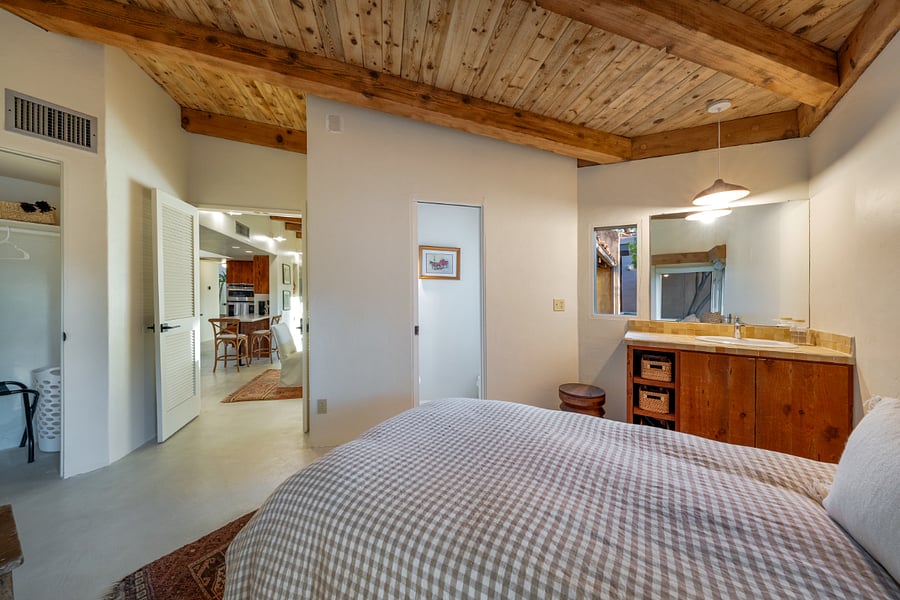 Furnished Finder property 879018_1 photo 27