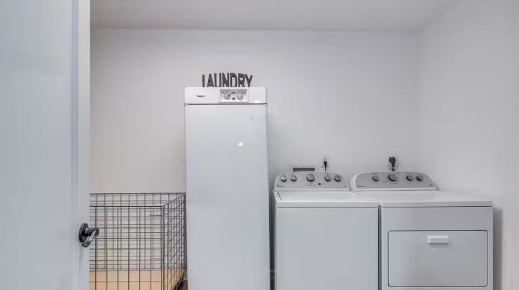 Furnished Finder property 879020_1 photo 12