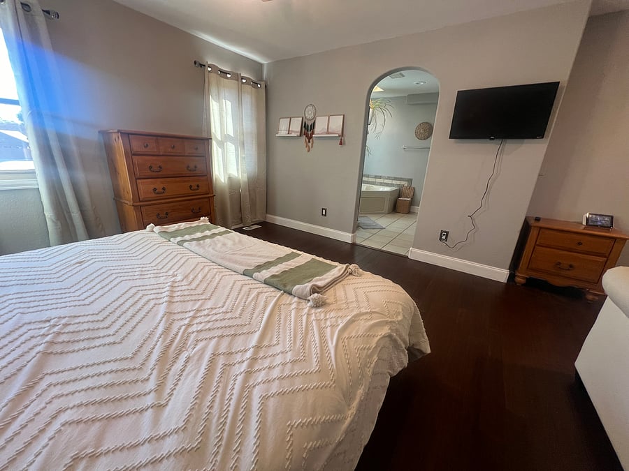 Furnished Finder property 879041_1 photo 18