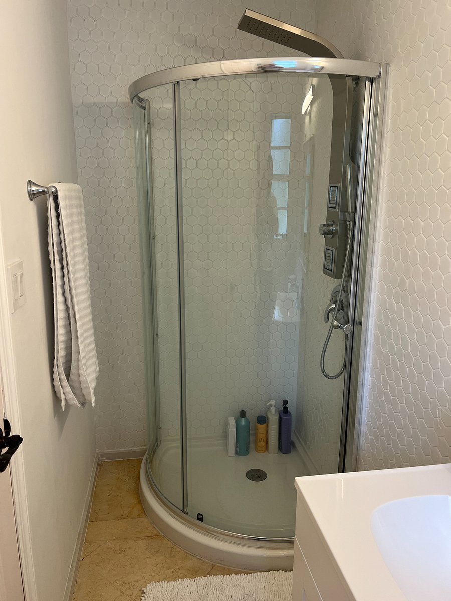 Furnished Finder property 879082_1 photo 6