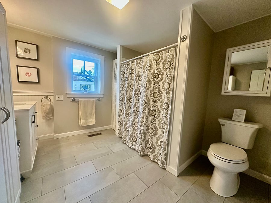 Furnished Finder property 879110_1 photo 26