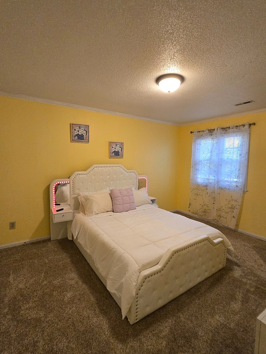 Furnished Finder property 879111_1 photo 12