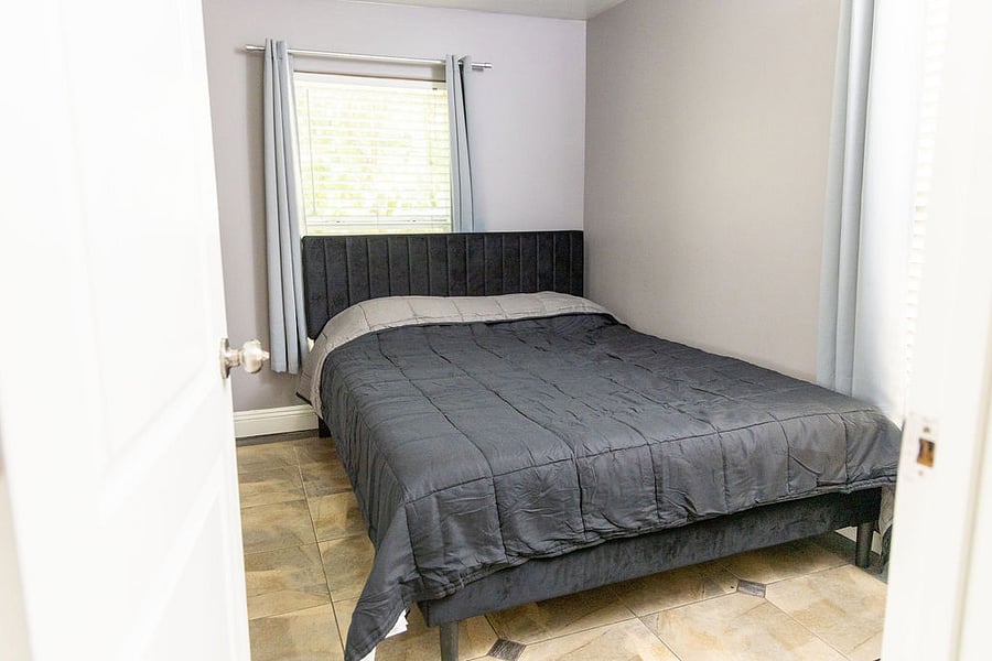 Furnished Finder property 879127_1 photo 4