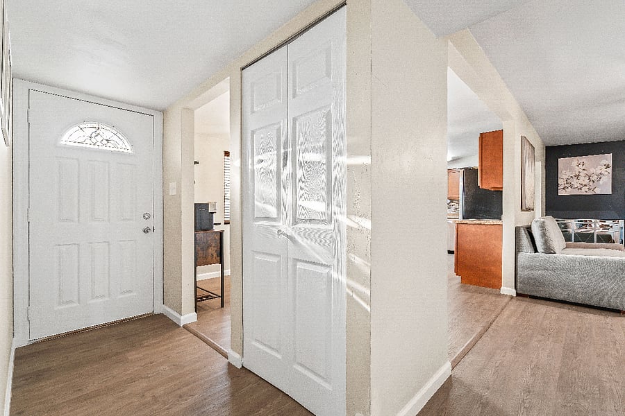 Furnished Finder property 879136_1 photo 7