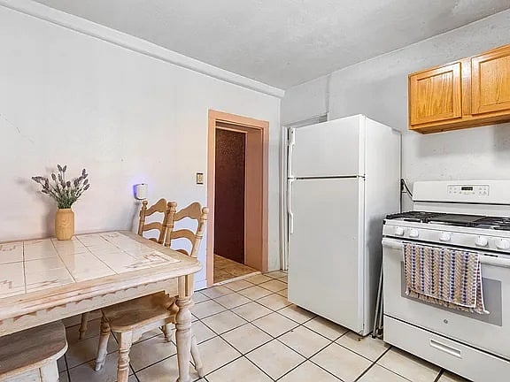 Furnished Finder property 879152_1 photo 9