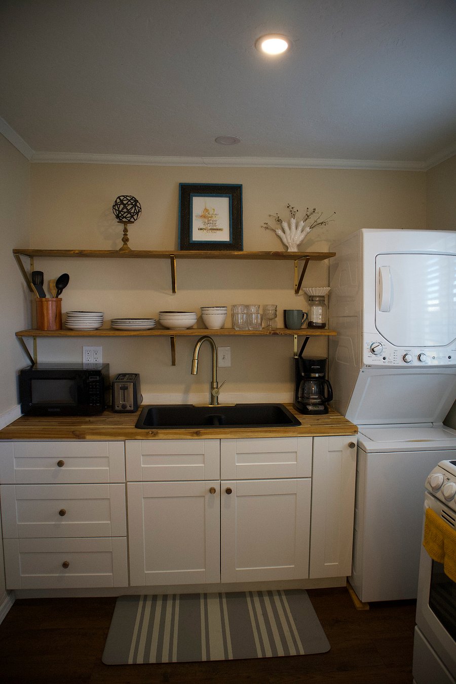 Furnished Finder property 879154_2 photo 5