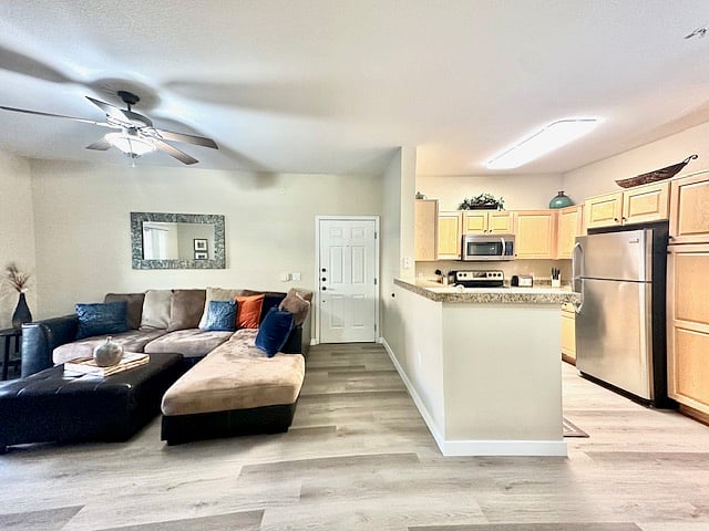 Furnished Finder property 879183_1 photo 2