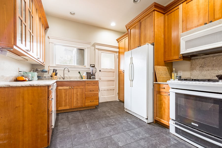 The kitchen is spacious and well stocked