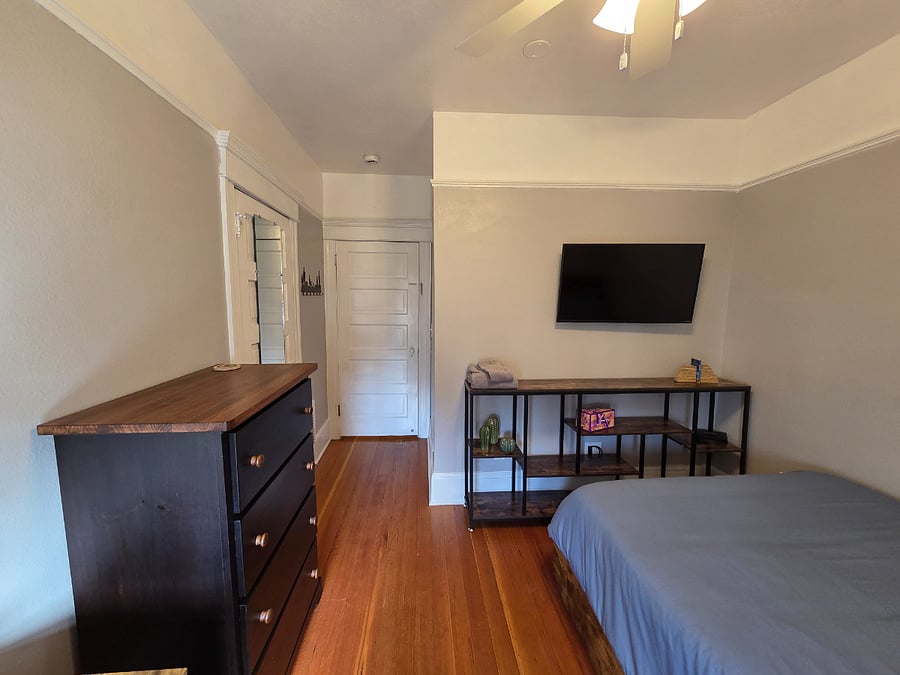 Furnished Finder property 879206_3 photo 3