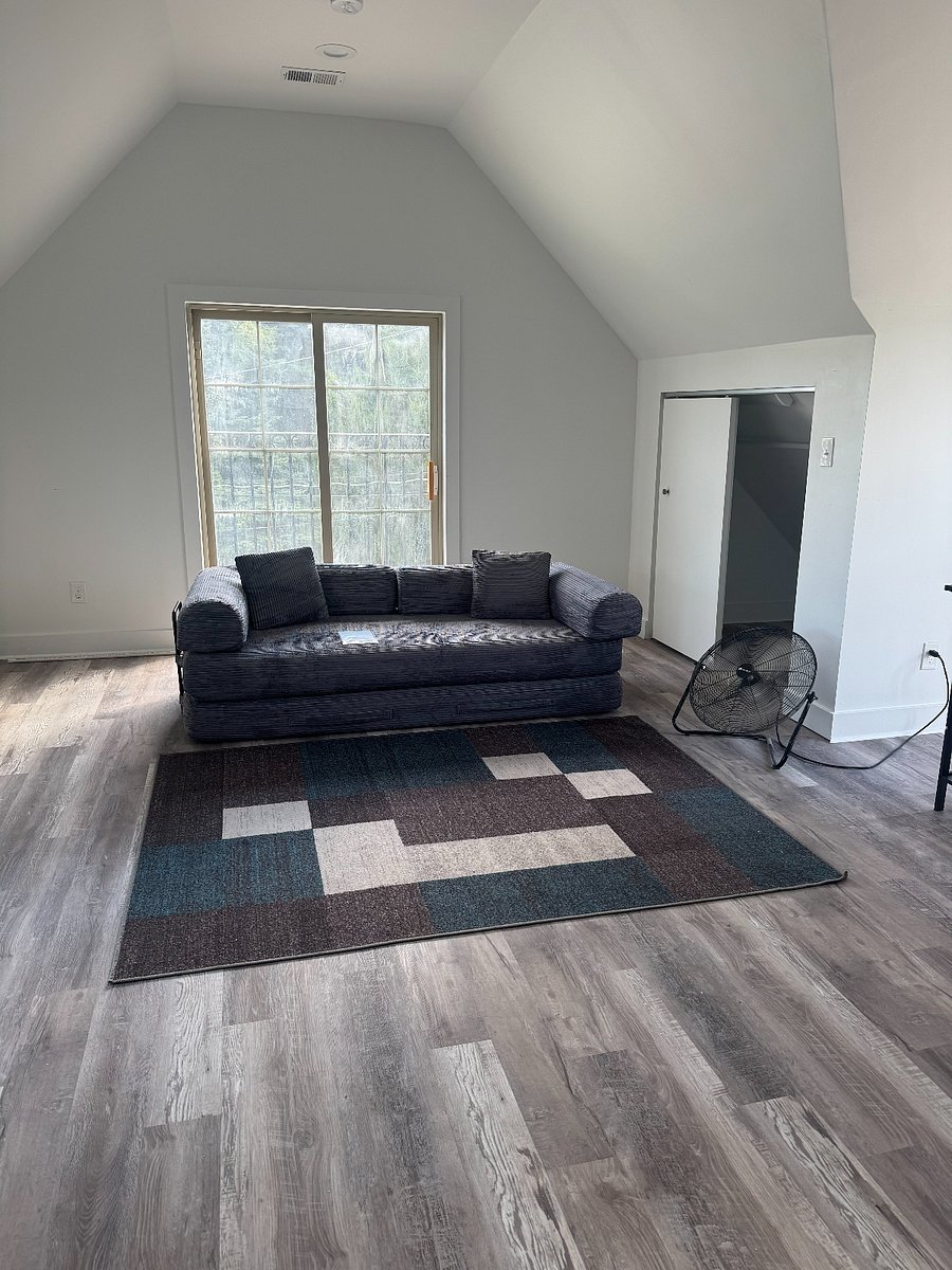 Furnished Finder property 879215_1 photo 15