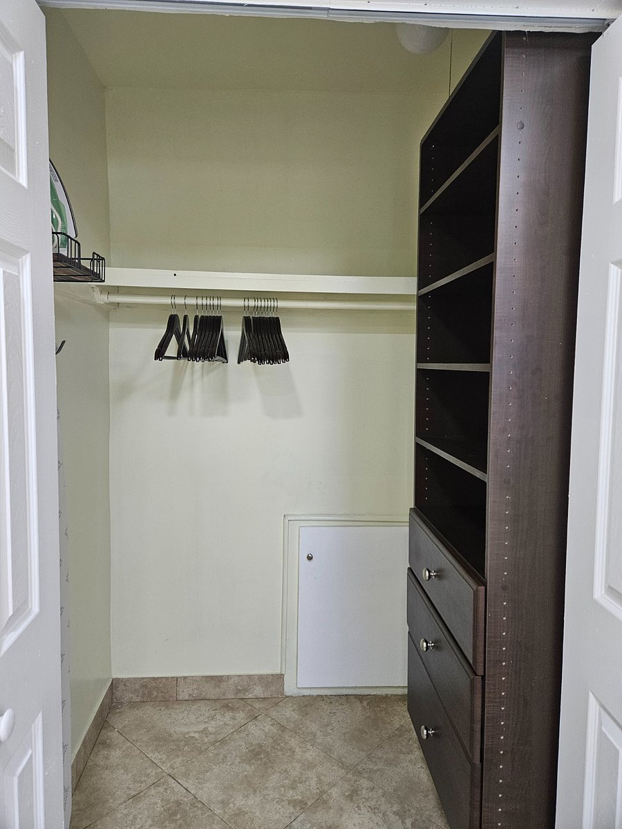 Furnished Finder property 879225_1 photo 5