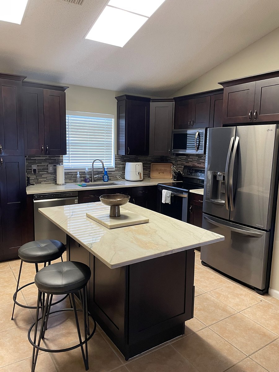 Furnished Finder property 879236_1 photo 3