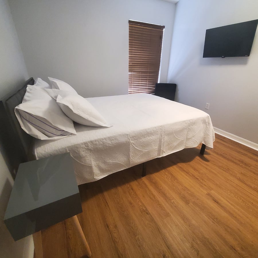 Furnished Finder property 879250_1 photo 6