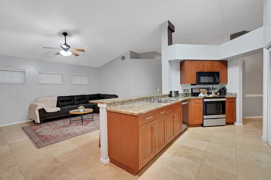 Furnished Finder property 879273_1 photo 5