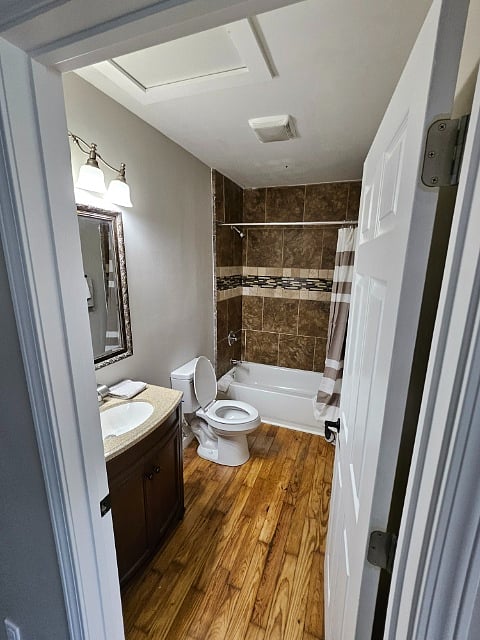Furnished Finder property 879280_1 photo 6