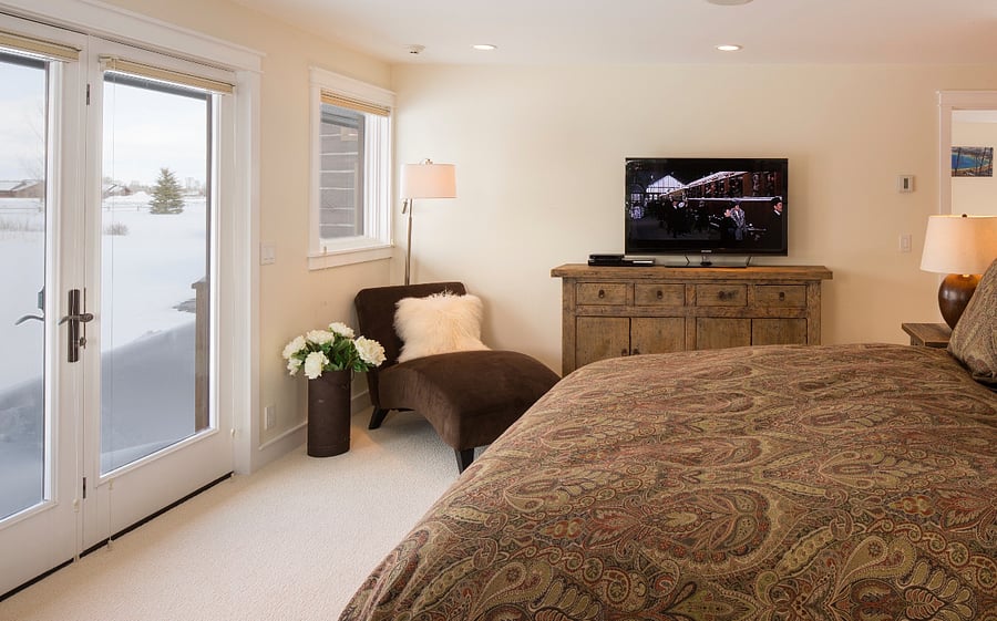 King bedroom 2