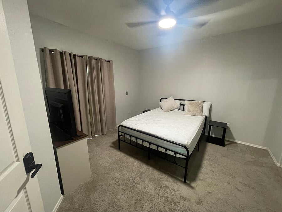 Furnished Finder property 879293_1 photo 24