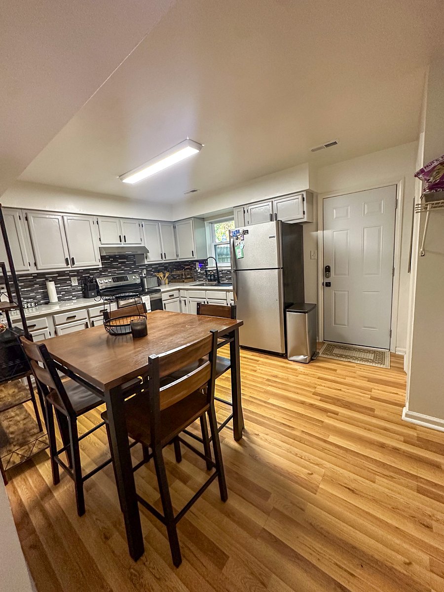  Kitchen

Cook like you're homewith a fully equipped kitchen ready for meal prepping or late-night snacks.