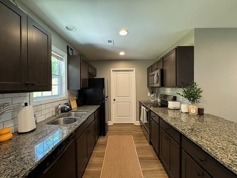 Furnished Finder property 879314_1 photo 22