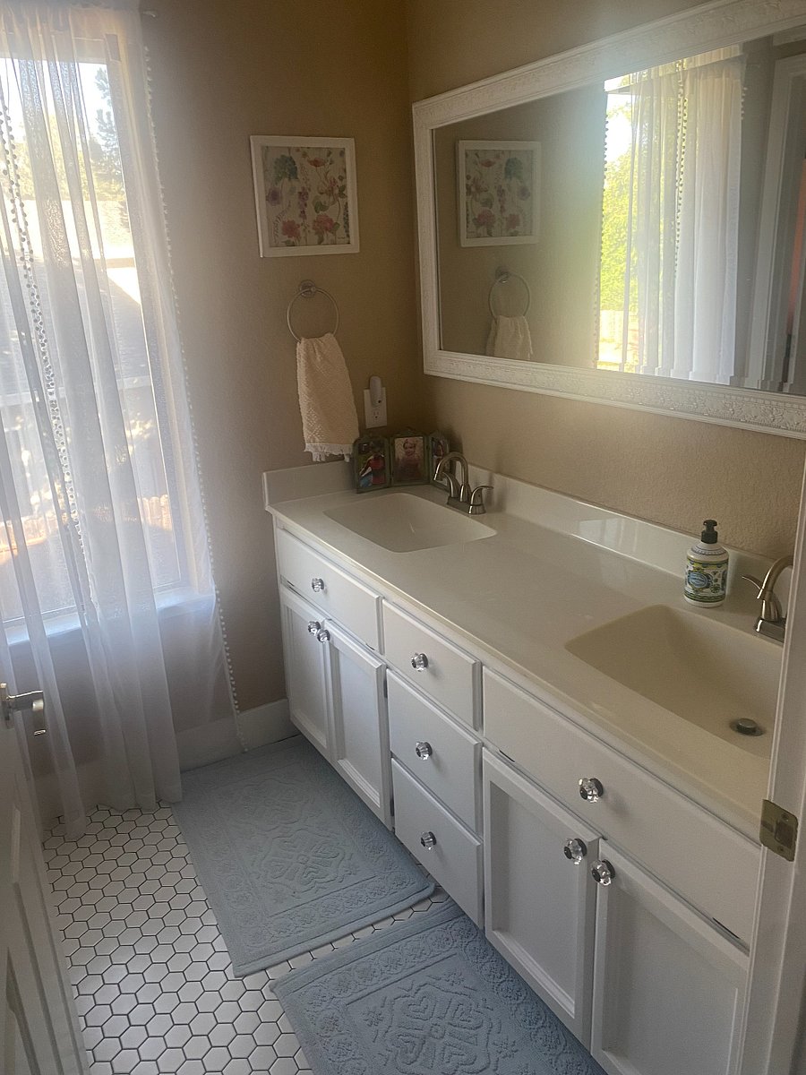 Furnished Finder property 879345_1 photo 3
