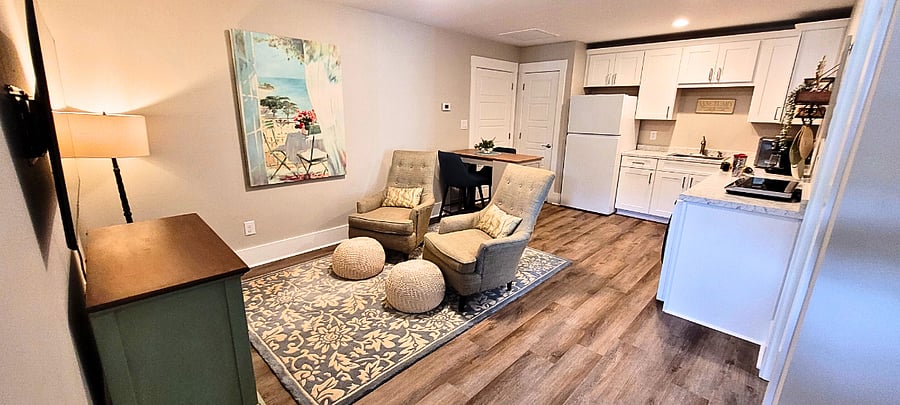 Living/Dining area