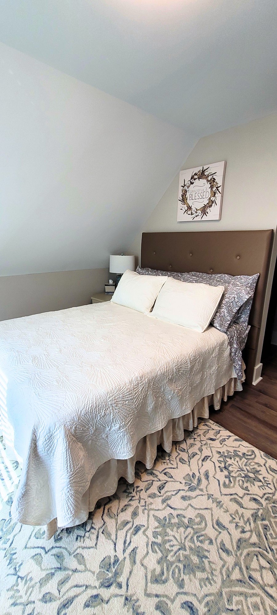 Queen Bed
